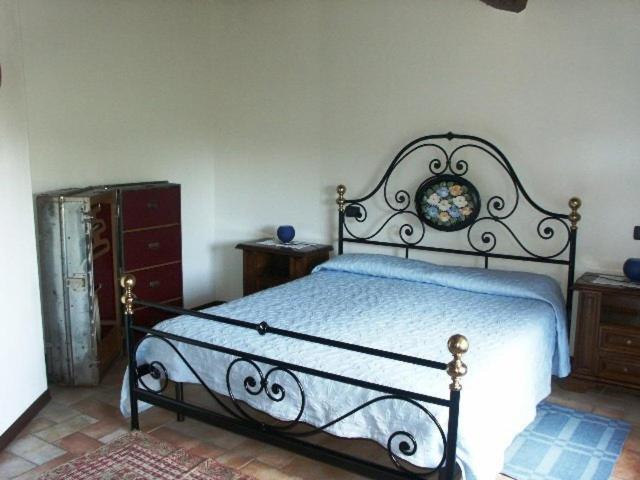 La Morosa Guest House Castel Rigone Ngoại thất bức ảnh