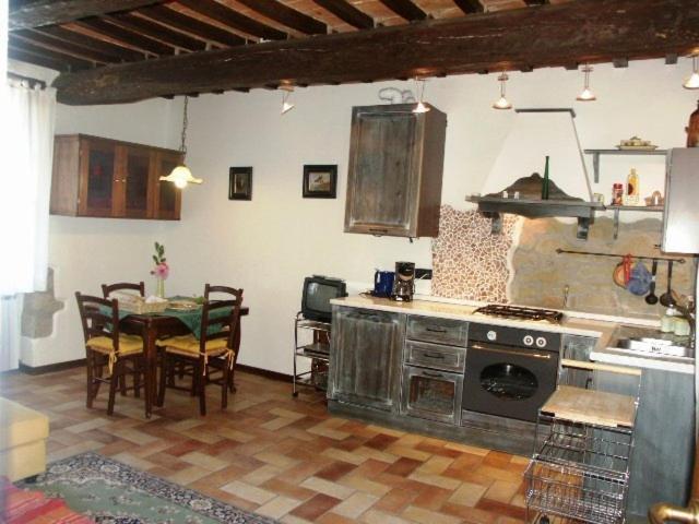 La Morosa Guest House Castel Rigone Ngoại thất bức ảnh